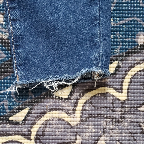 AE next level crop high waist denim jeans - Picture 7 of 7